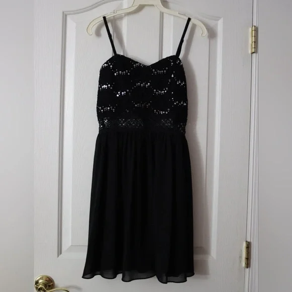 Iz Byer | Dresses | Short Sparkly Black Lace Dress | Poshmark